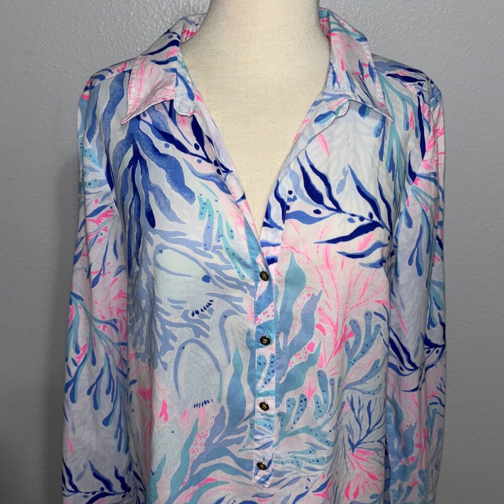 Lilly Pulitzer‎ Women’s S Cotton Tunic Top Button Front Pink Blue Tropical Print - Picture 2 of 11